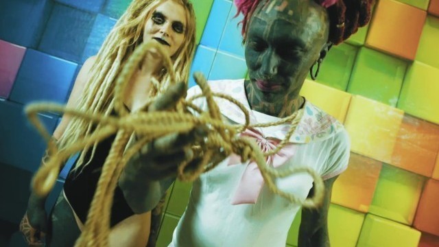 Dirty Dreaz - Silly Funny Workshop on How to Make 666 Ropes With Rigger Lily Lu + Cute Dreadgirl From Z-filmz - Sexy Sfw